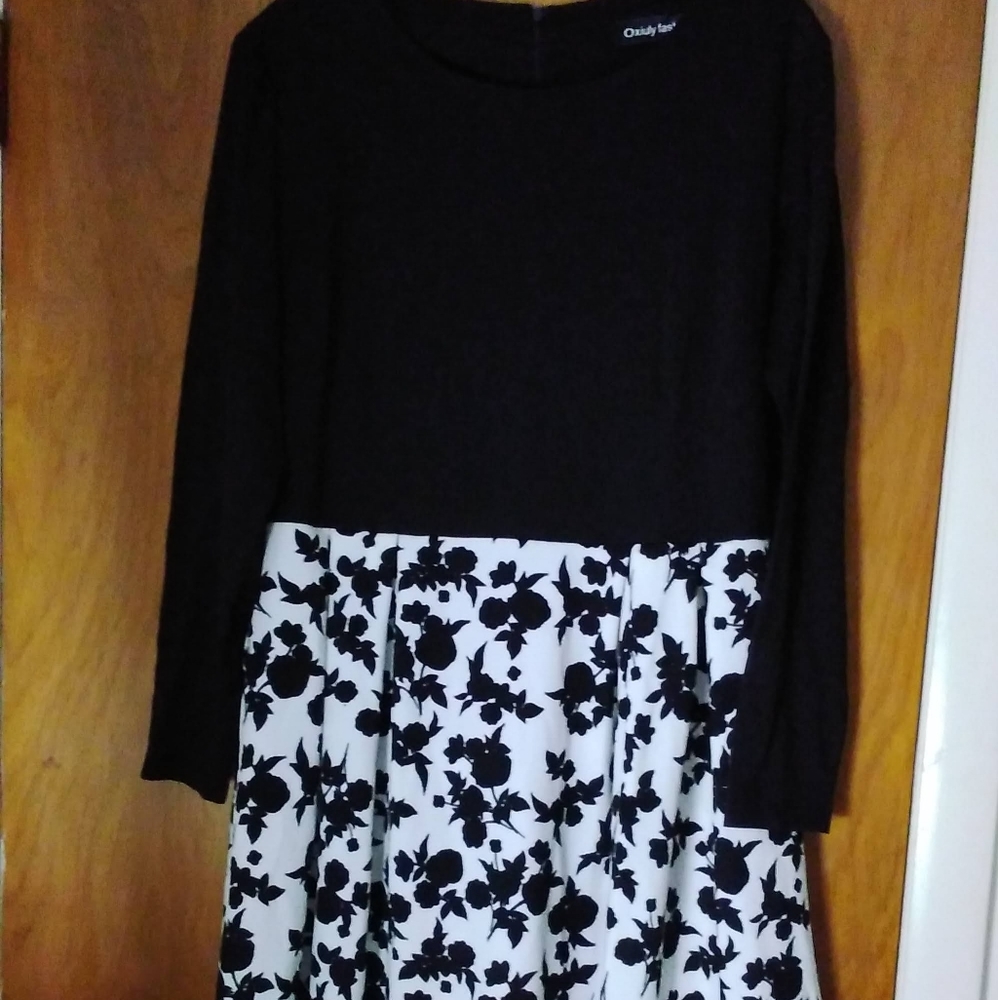 Oxiuly fashion Black & White Dress 2XL
